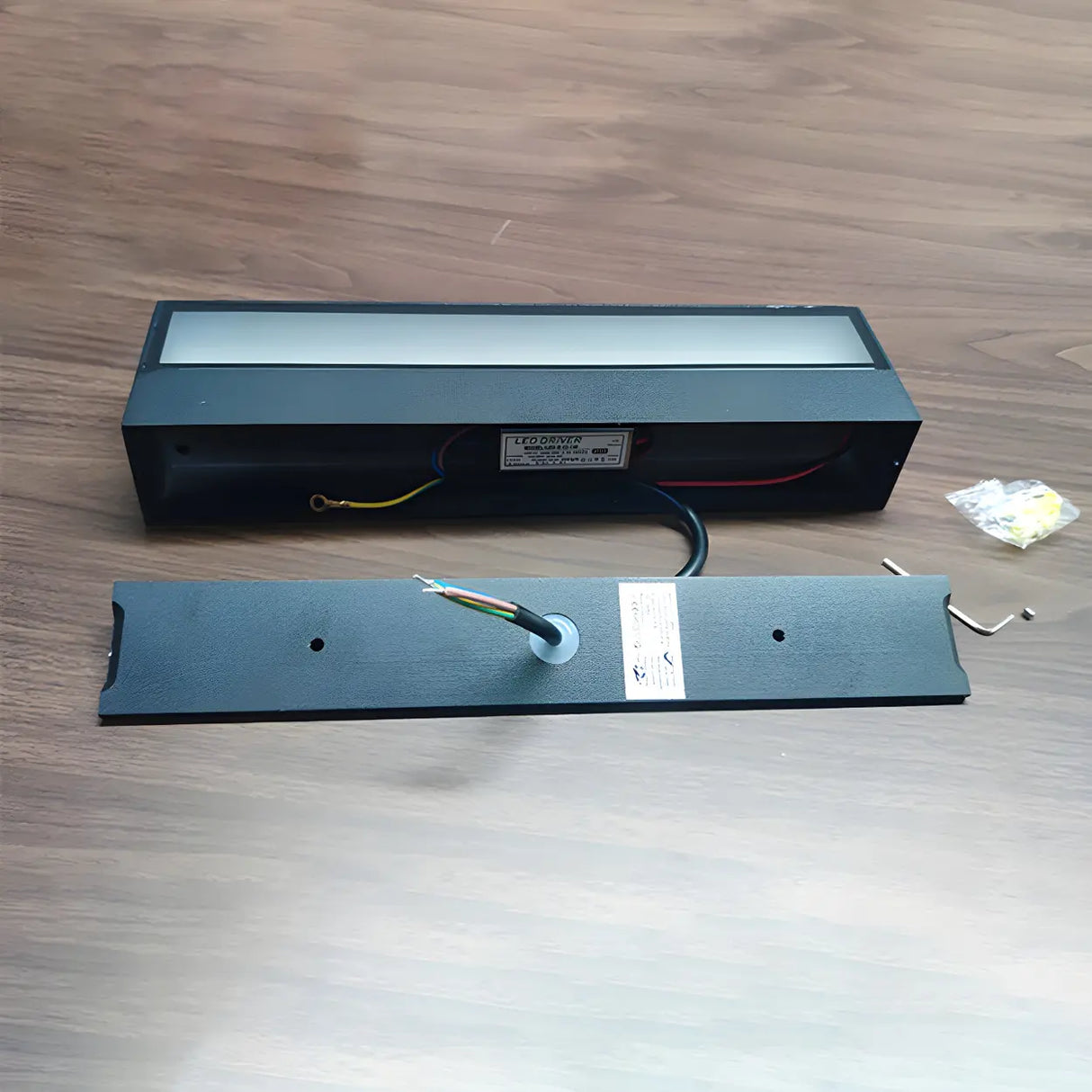 Waterproof Modern Geometric LED Exterior Wall Lamp Image - 5