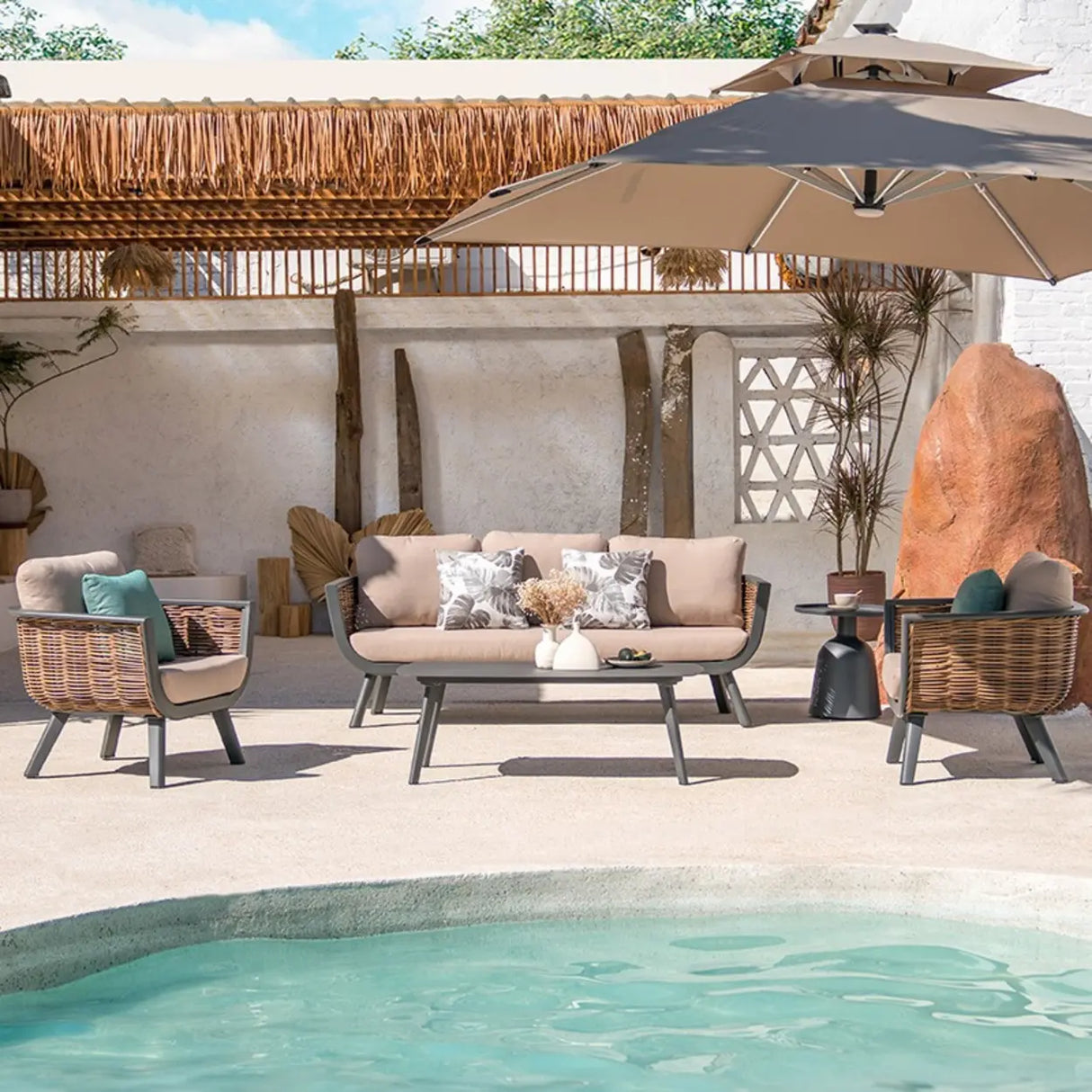 Waterproof Outdoor Brown Wicker Patio Chairs With Cushions Image - 2