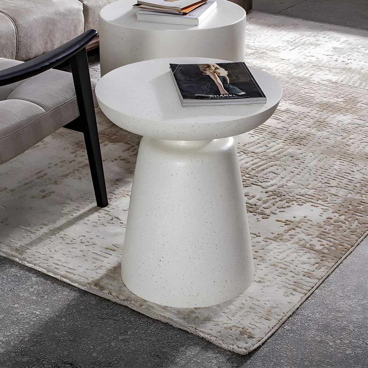 White Round Fiberglass Drum Base Single Coffee Table Image - 13