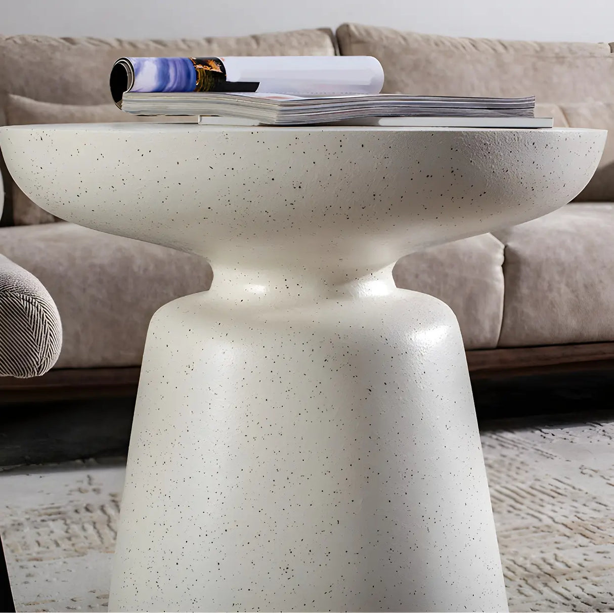 White Round Fiberglass Drum Base Single Coffee Table Image - 9