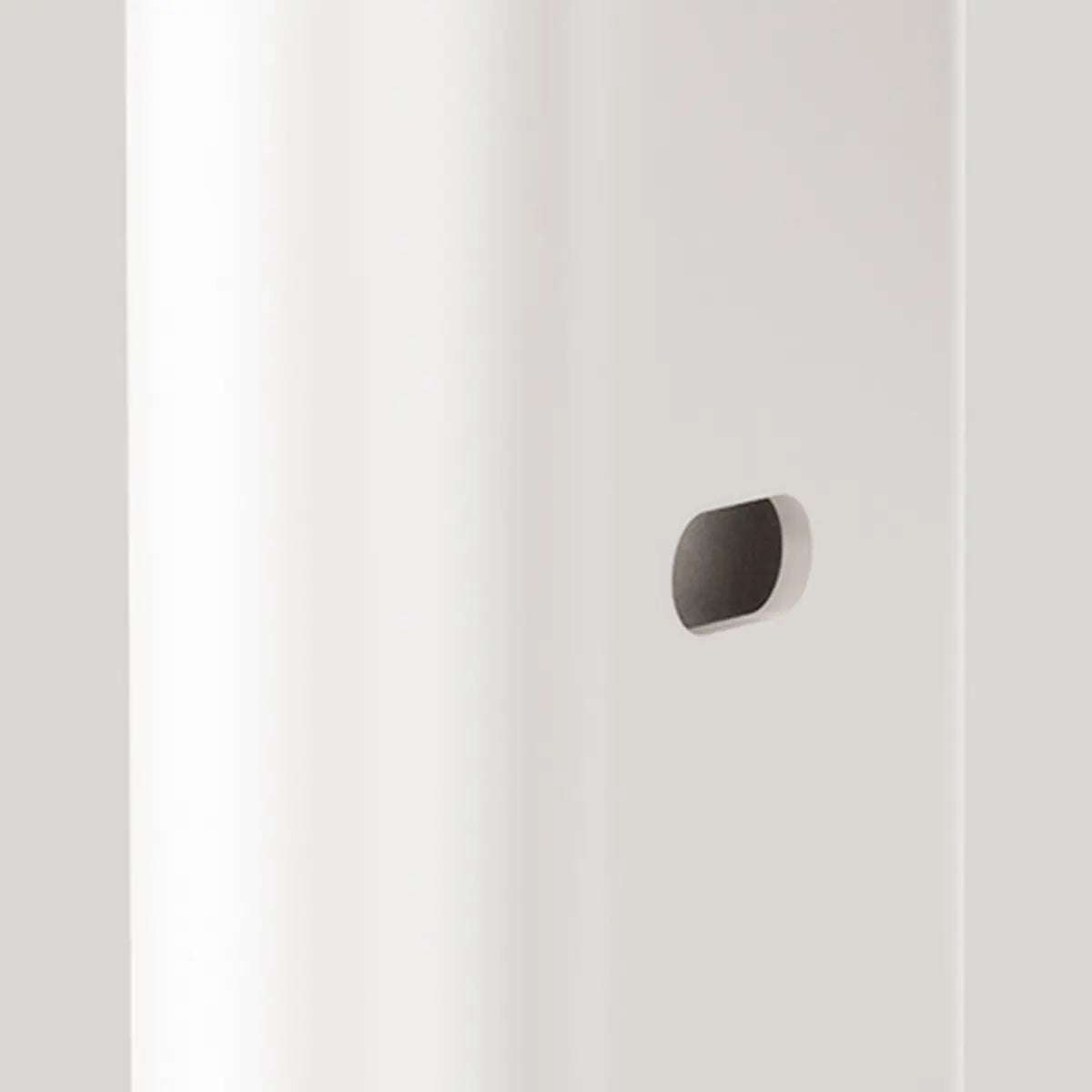 White Short Metal Baker's Rack with Microwave Shelf Image - 8