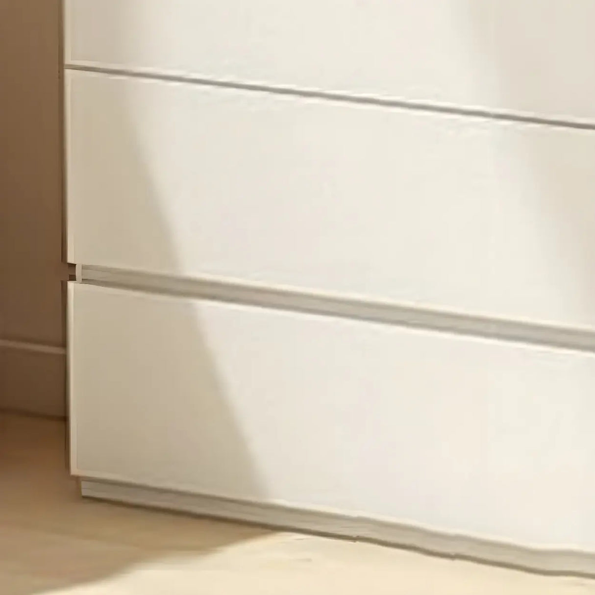 White Wood Horizontal Dresser with Drawers for Bedroom Image - 12