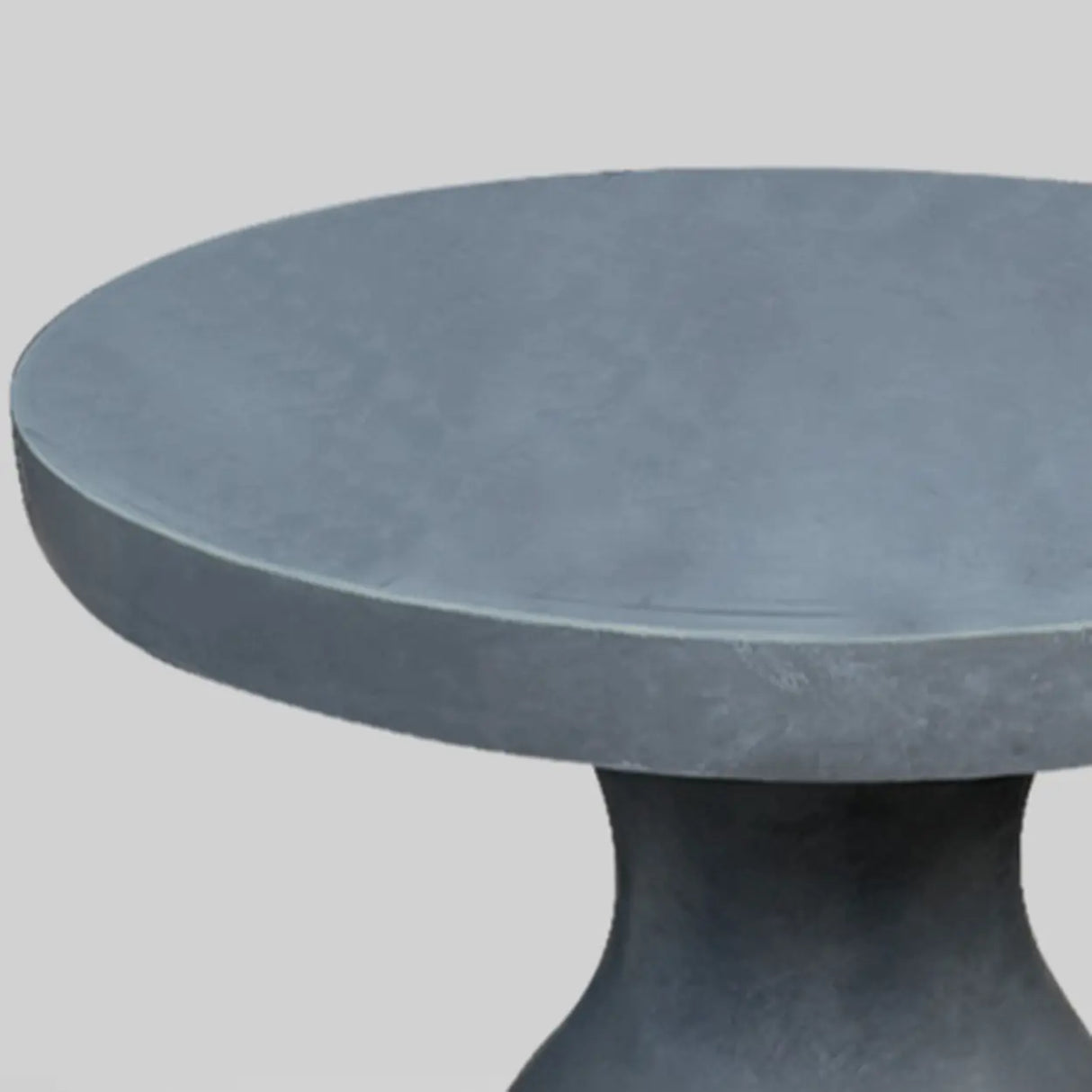 Wooden Round-Shaped Outdoor Patio Coffee Table Image - 10