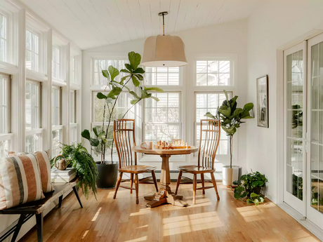 4-Seater Dining Table Size
