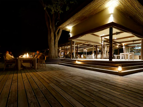 Outdoor Pillar Light