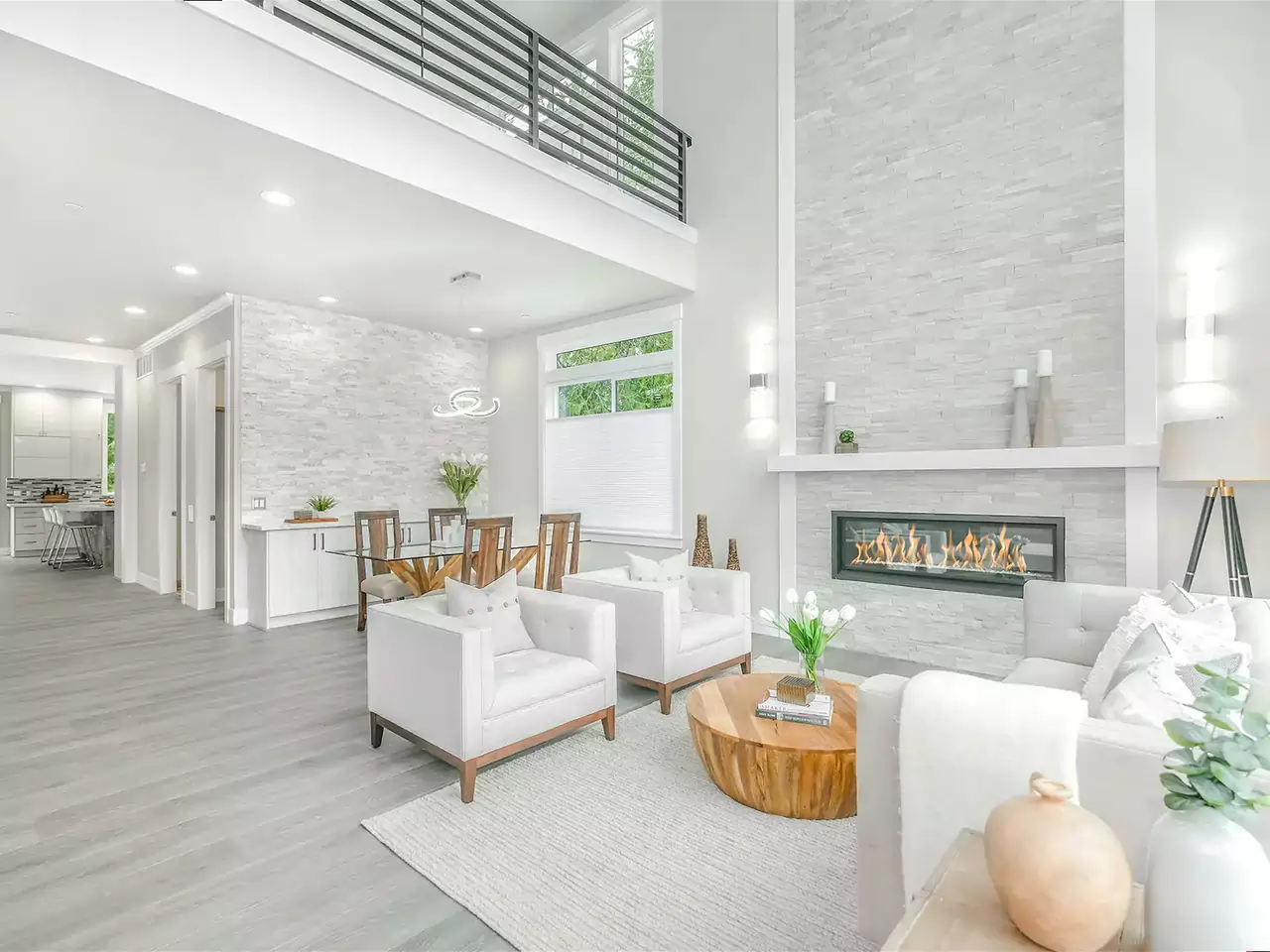 Wall Light vs Downlight: Which Lighting is Right for Your Home?