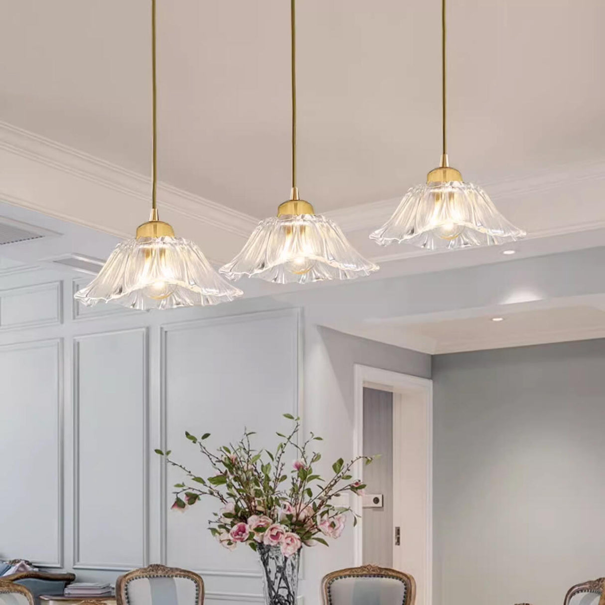3-Light Elegant Petal Glass Gold Island Pendant Light Image - 11