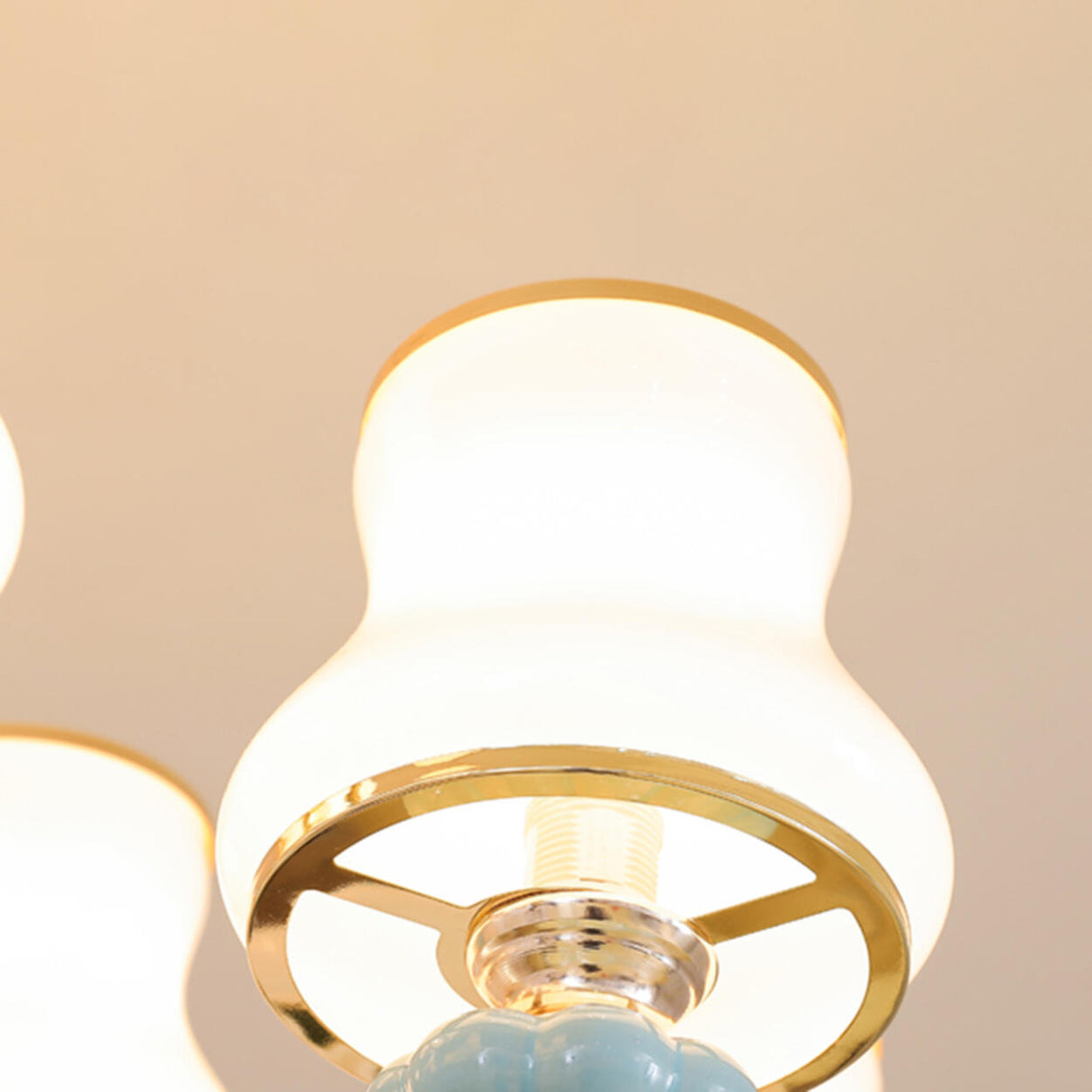 8-Light Elegant Vintage Blue Porcelain Chandelier Image - 8