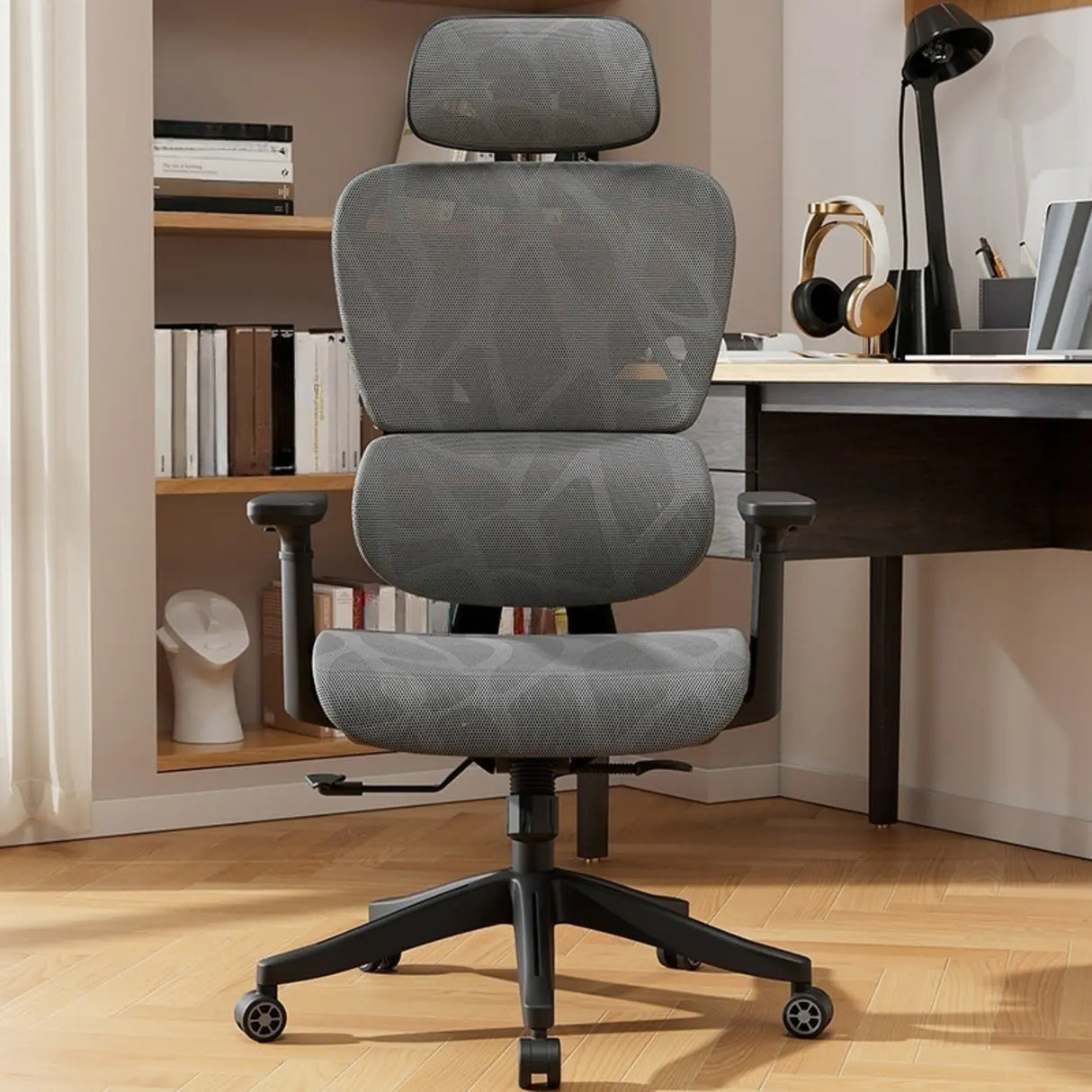 Adjustable Ergonomic Mesh High-Back Reclining Office Chair Image - 1