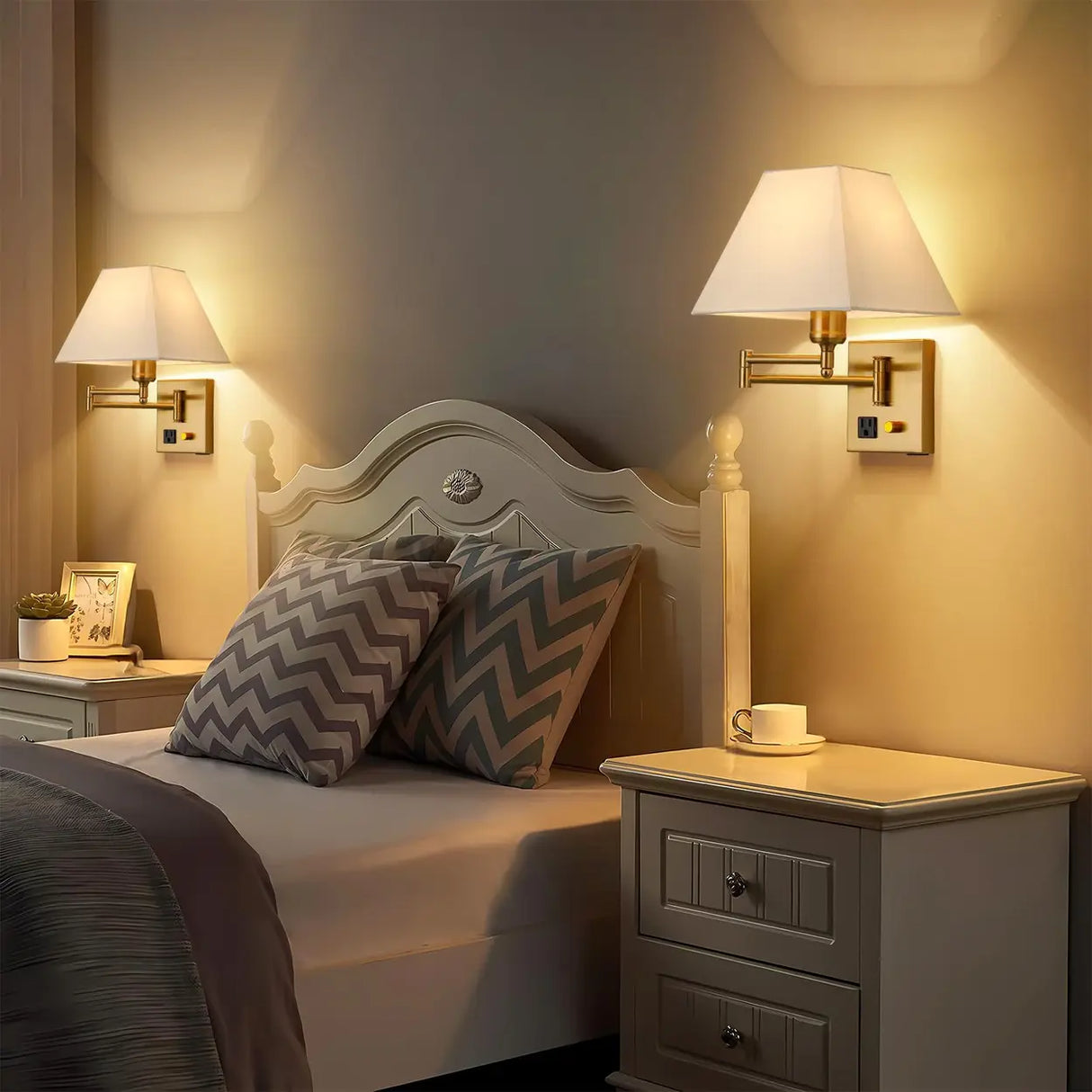 Adjustable Geometric Swing Arm Wall Sconce with USB Image - 4