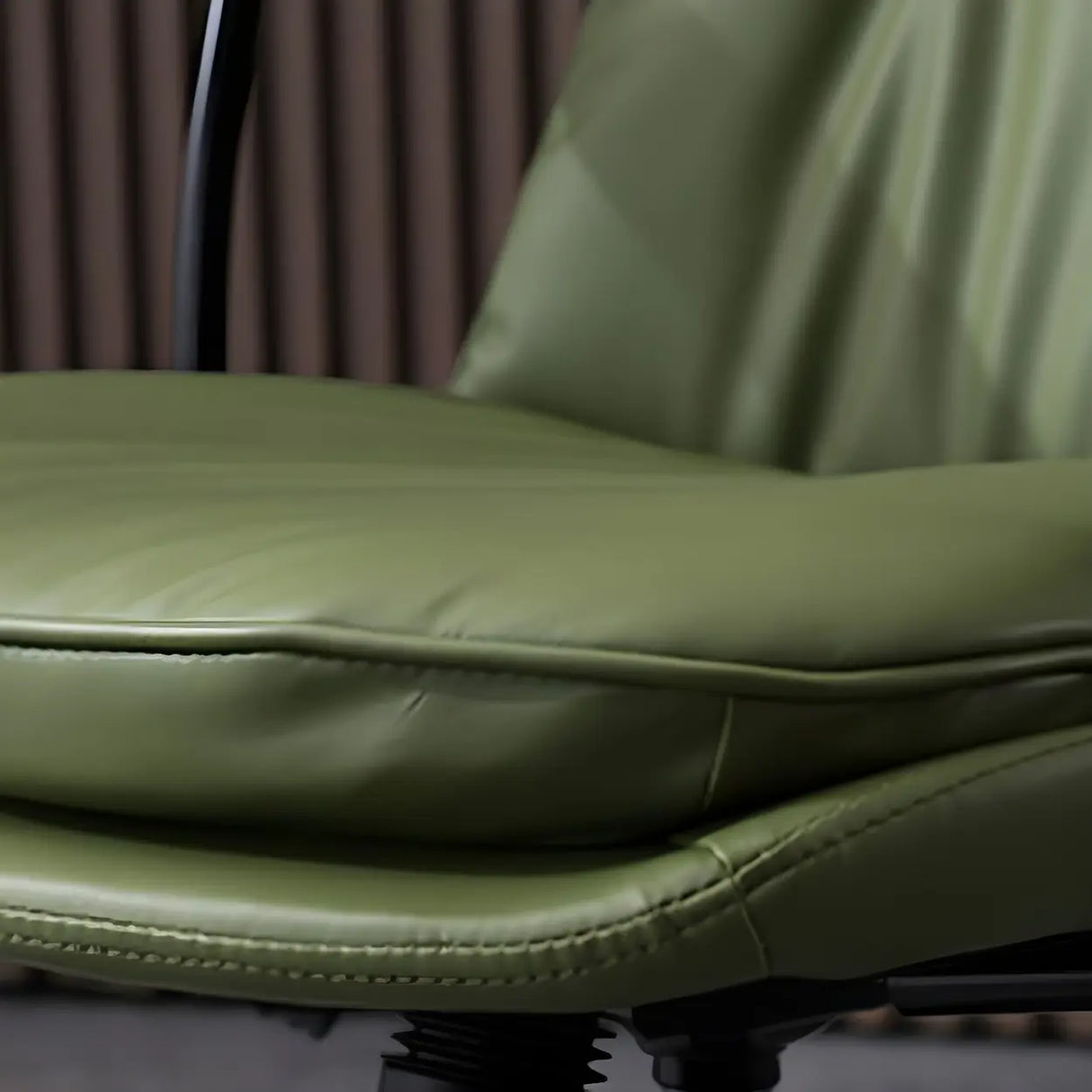 Adjustable Steel Frame Leather Office Chair with Arms Image - 17