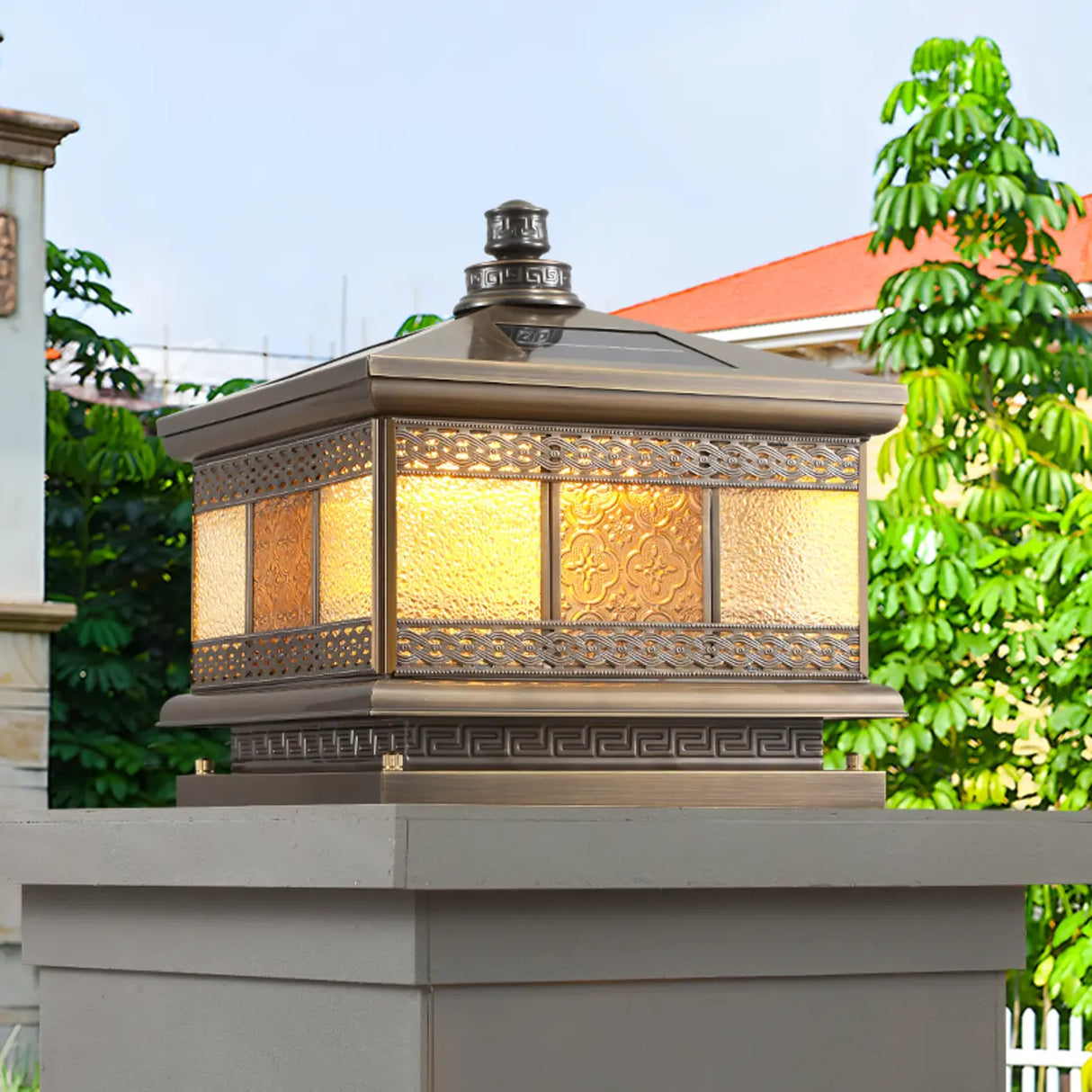 Antique Outdoor Bronze Solar Color-Changing Pillar Light Image - 4