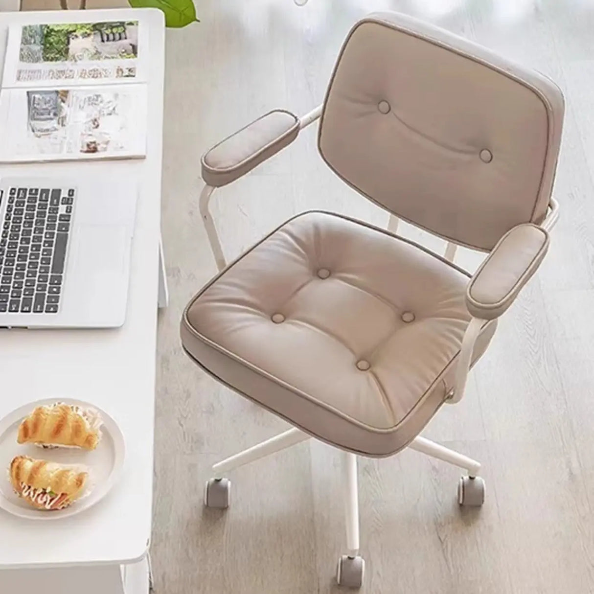 Apricot Modern Swivel Leather Adjustable Office Chair Image - 4