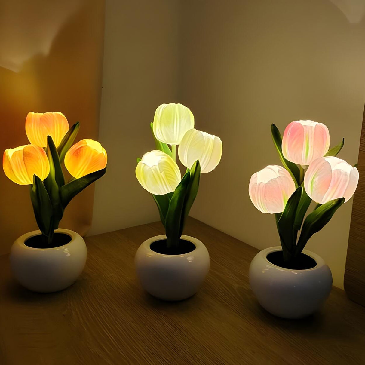 Art Elegant Tulip Ceramic Flower Shape LED Table Lamp Image - 4