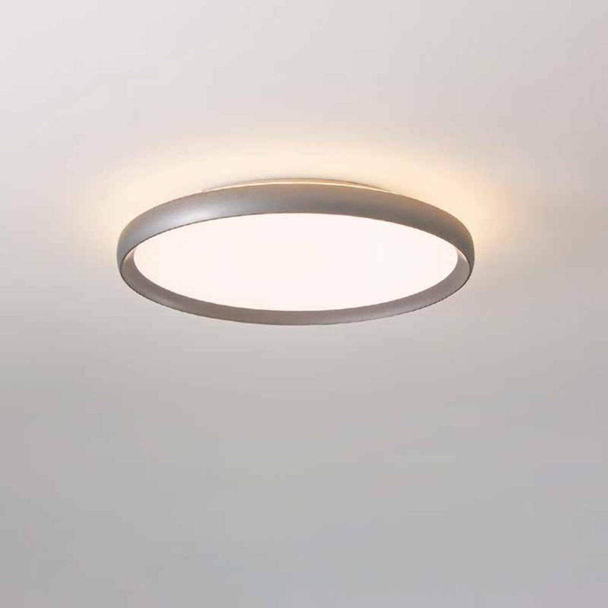 Bedroom Casual Nickel Circle Flush Mount Ceiling Light Image - 11