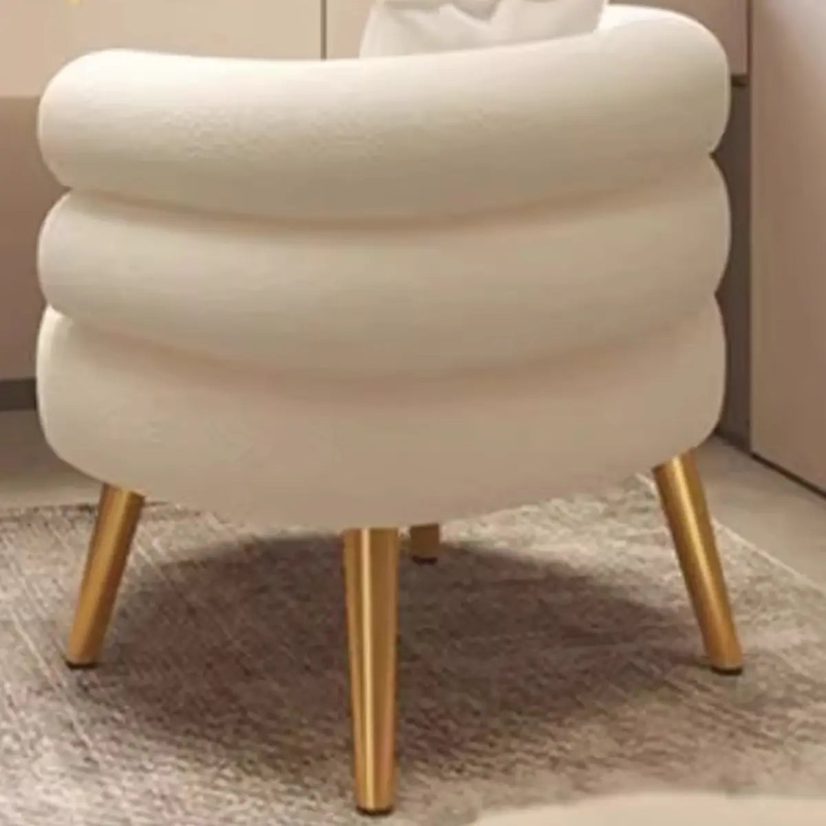 Bedroom Ergonomic Sherpa Curved Back Accent Chair Image - 11