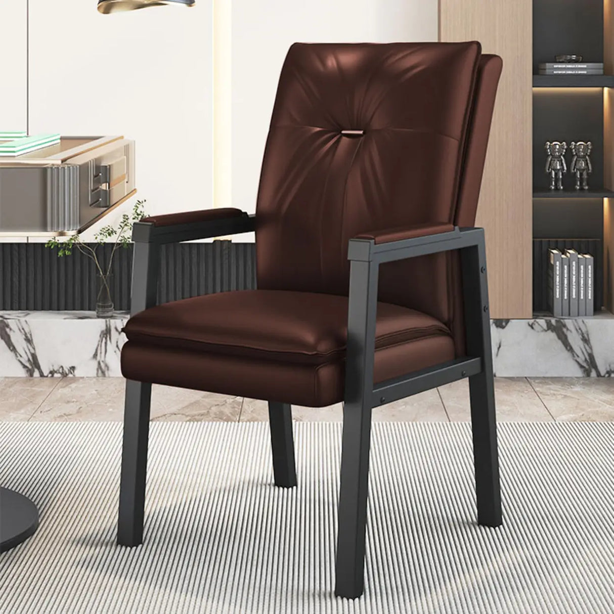 Black Metal Frame Leather Lounge Ergonomic Office Chair Image - 3