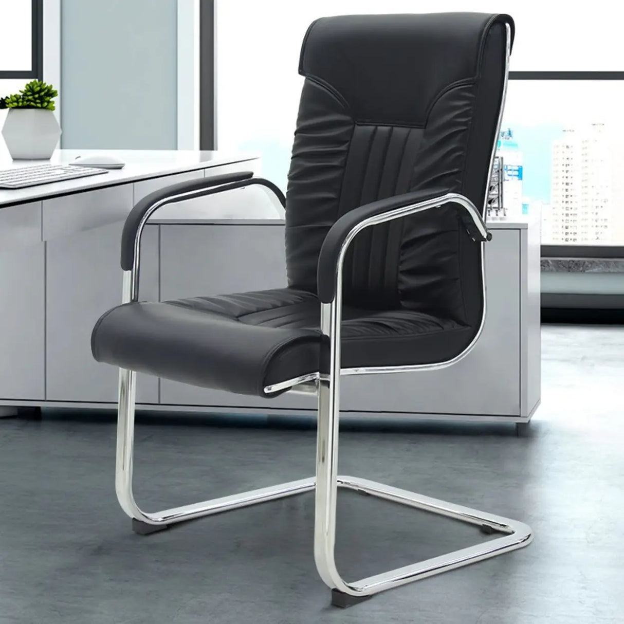 Black Modish Ergonomic Leather Office Chair with Arms Image - 1