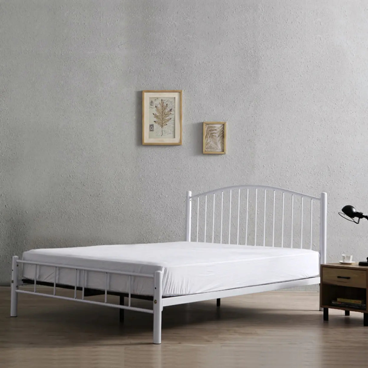 Black Queen Arched Metal Easy Assembly Open-Frame Bed Image - 2