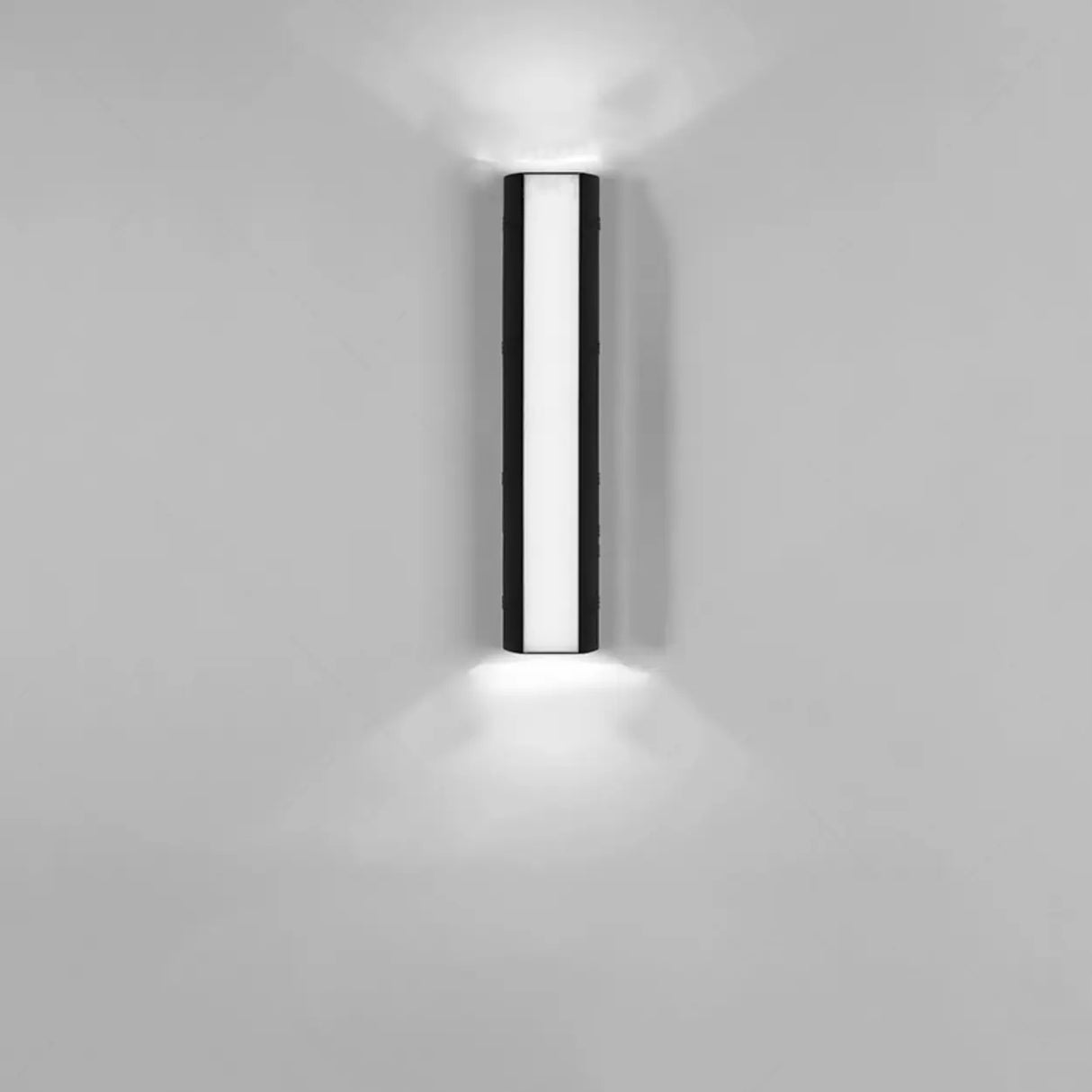 Black Simple Exterior Rectangular Metal Wall Sconce Image - 17