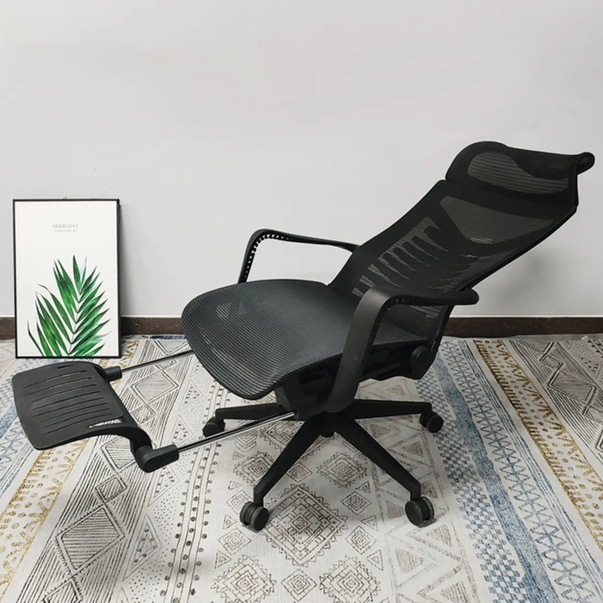 Black Swivel Mesh Reclining Ergonomic Office Chair Image - 4