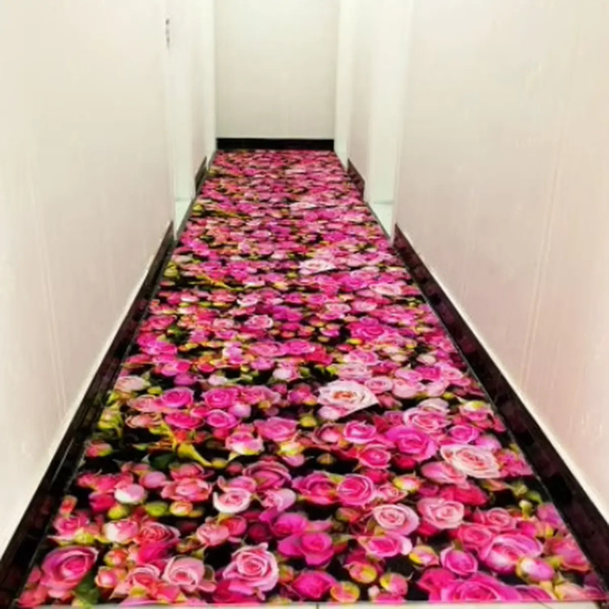 Botanical Rectangular Fabric Green Hallway Area Rug Image - 3