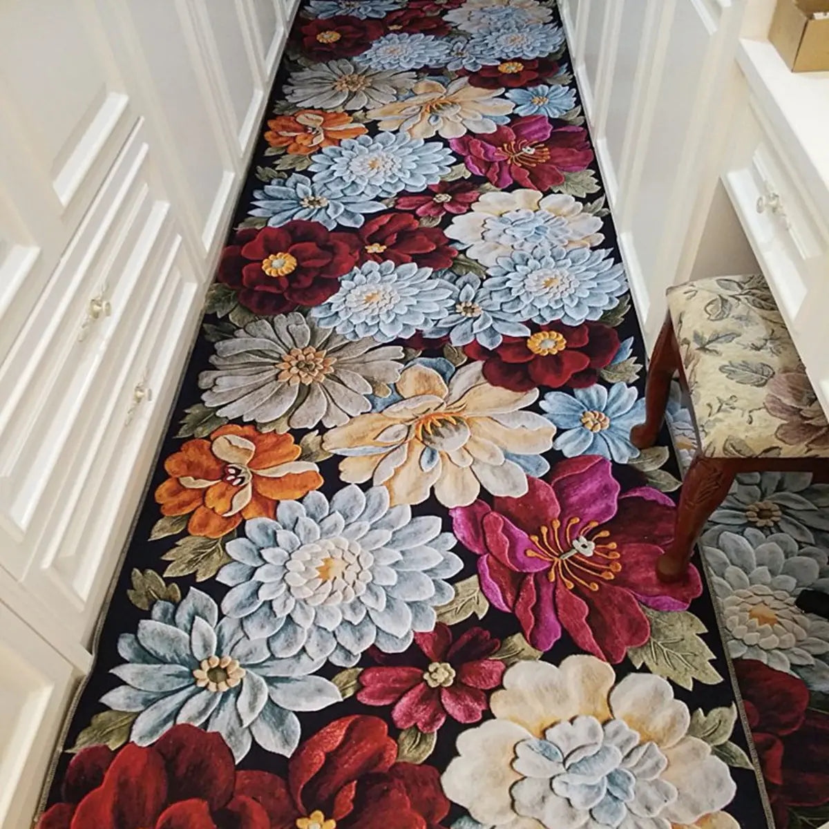 Botanical Rectangular Fabric Green Hallway Area Rug Image - 4