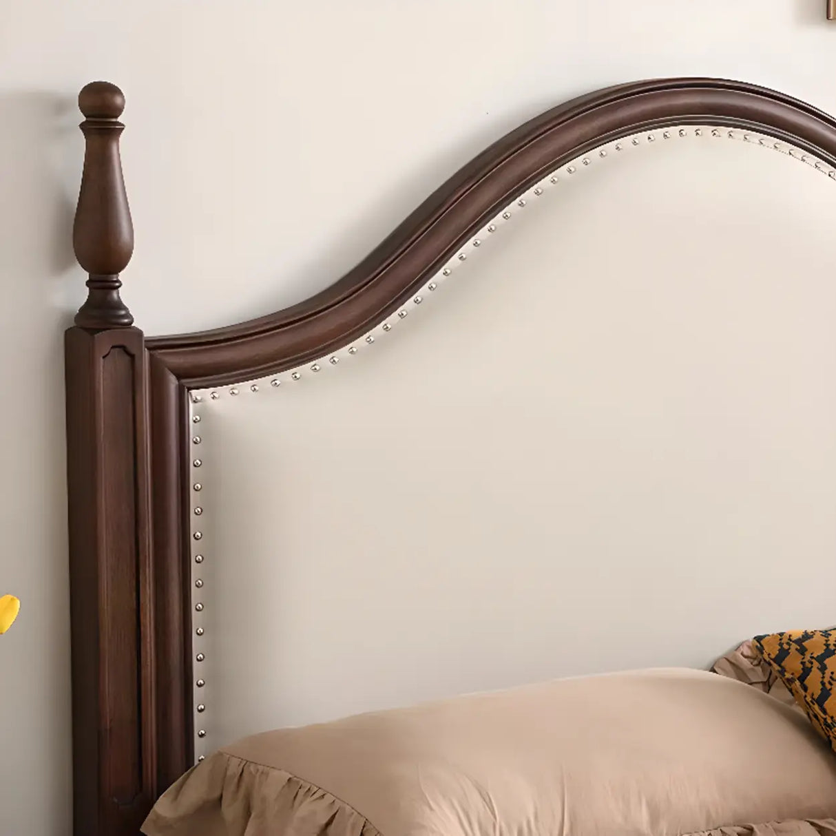 Brown King Nailhead Trim Upholstered Rubberwood Storage Bed Image - 4