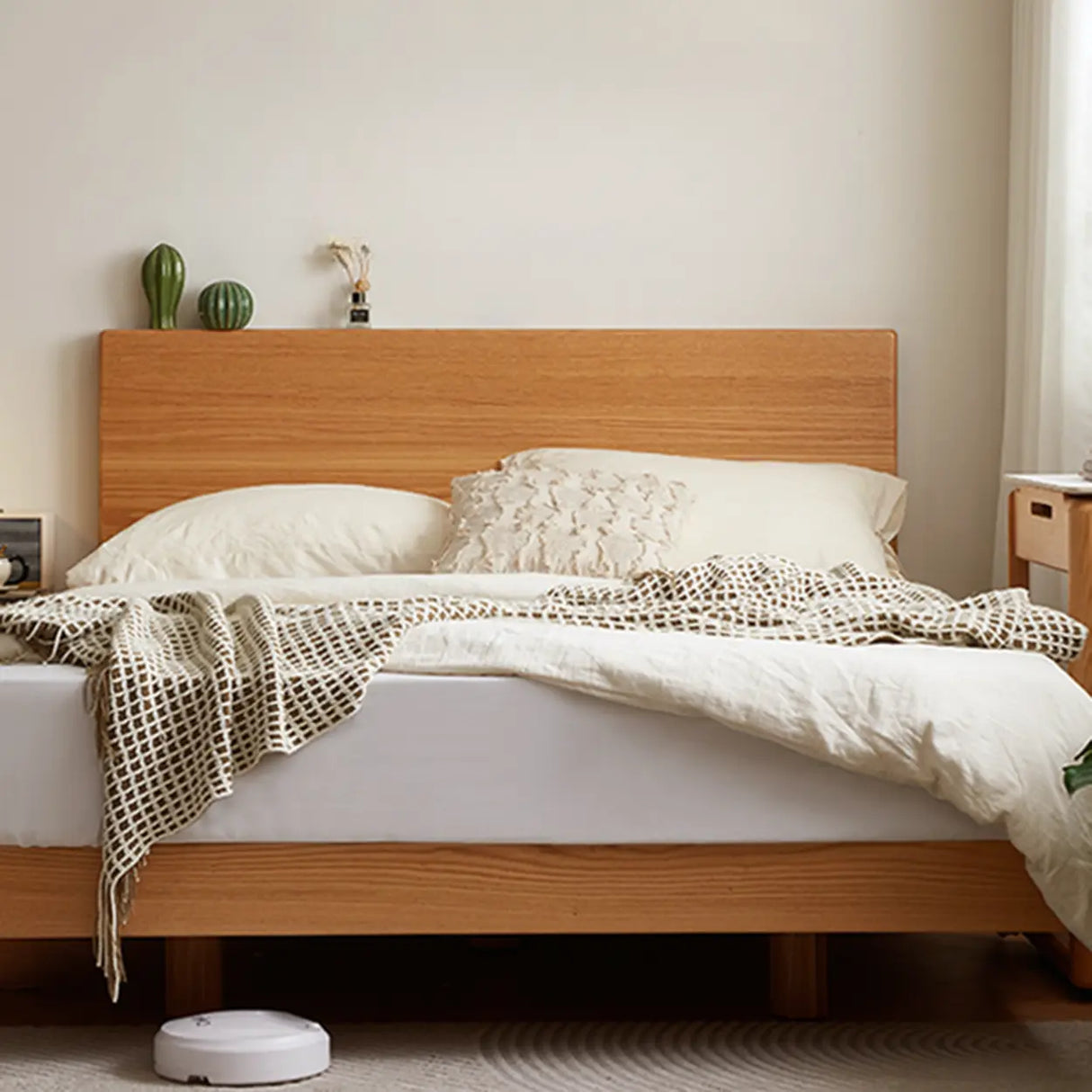 Brown Queen Minimalist Wooden Storage Bed with Shelves Image - 6