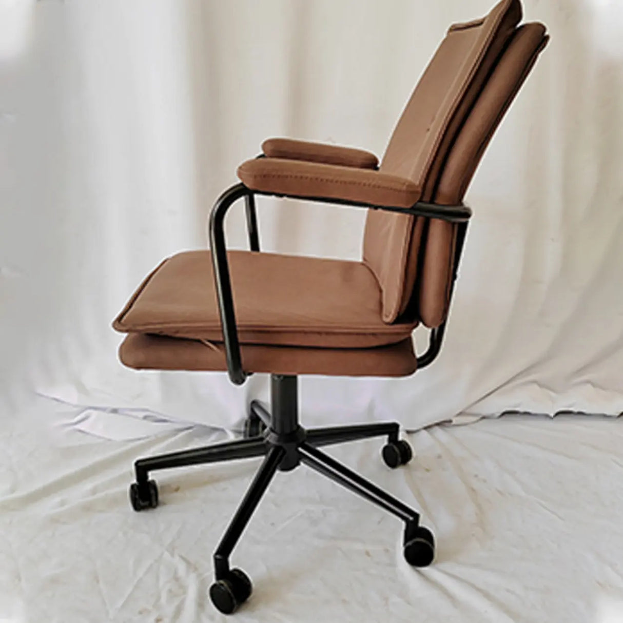 Brown Swivel Tufted Leather Office Chair with Fixed Arms Image - 6