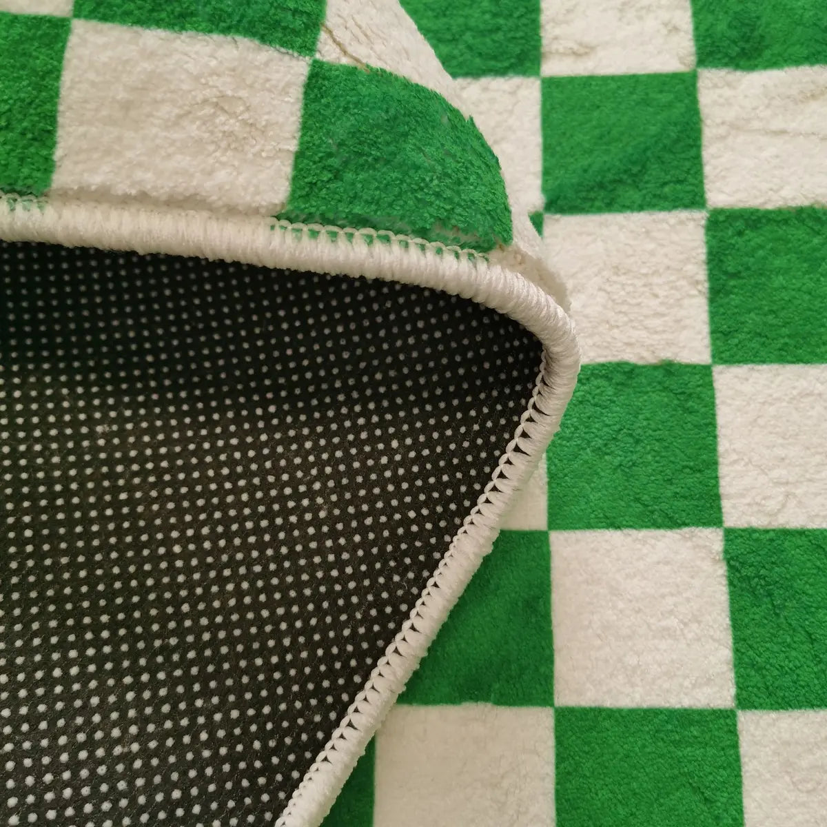 Checkerboard Polypropylene Green Rectangle Area Rug Image - 6