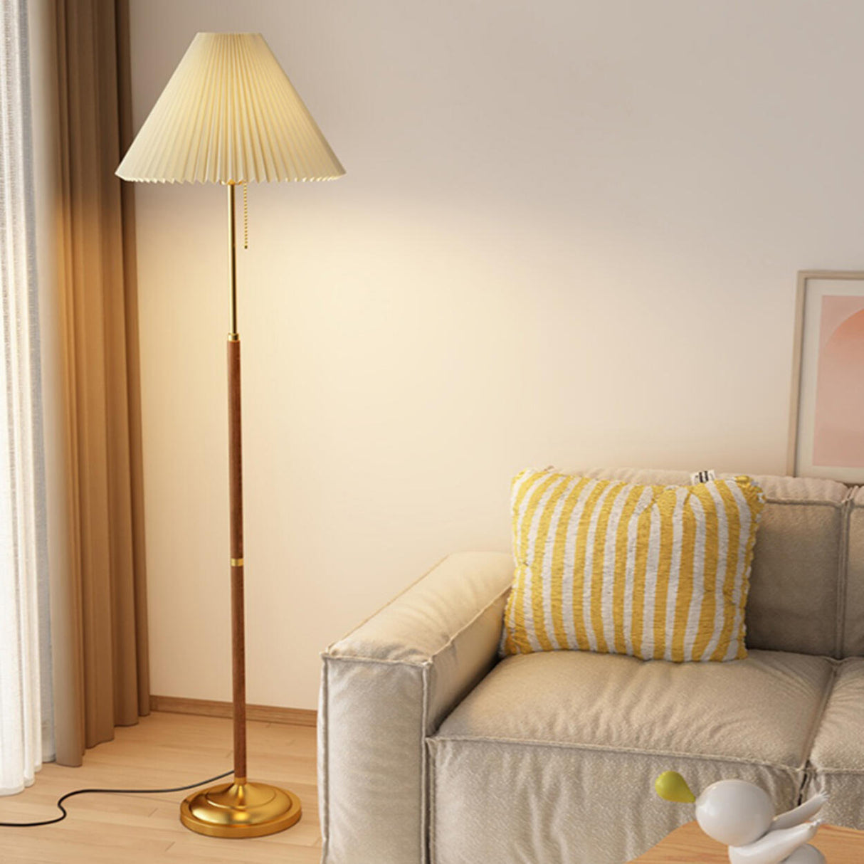 Classic Cone Bedside Floor Lamp with Pull Chain Image - 4