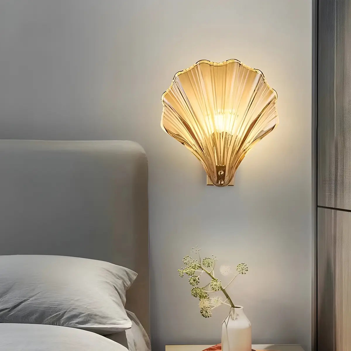 Coastal Shell Ribbed Glass Bedroom Gold Wall Sconce Image - 3