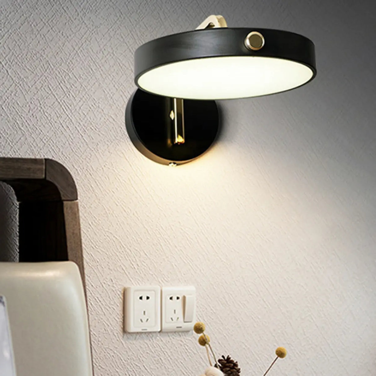Contemporary Adjustable Round Metal LED Wall Sconce Image - 7