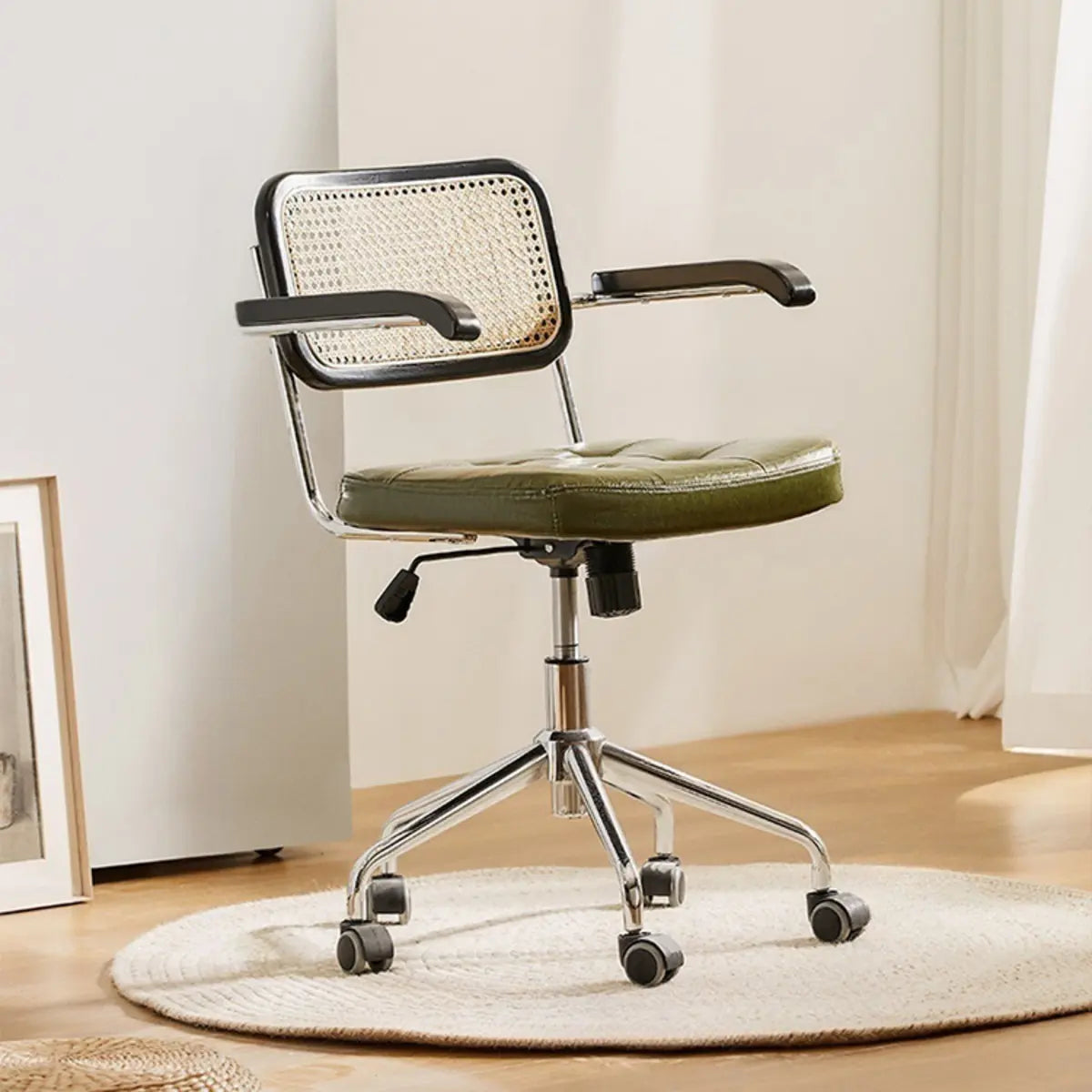 Contemporary Brown Leather Swivel Ergonomic Office Chair Image - 9