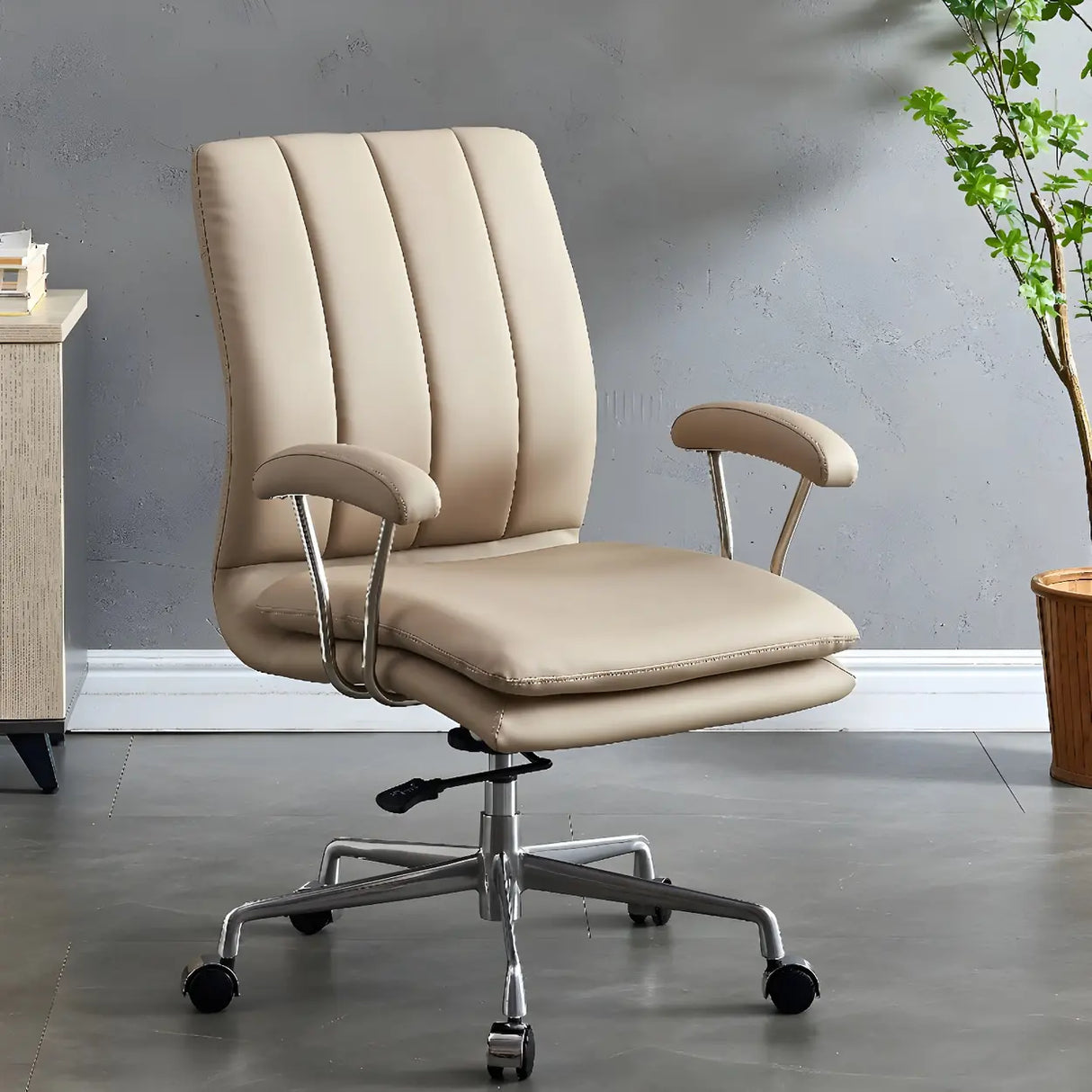 Contemporary Brown Swivel Leather Office Chair with Wheels Image - 5