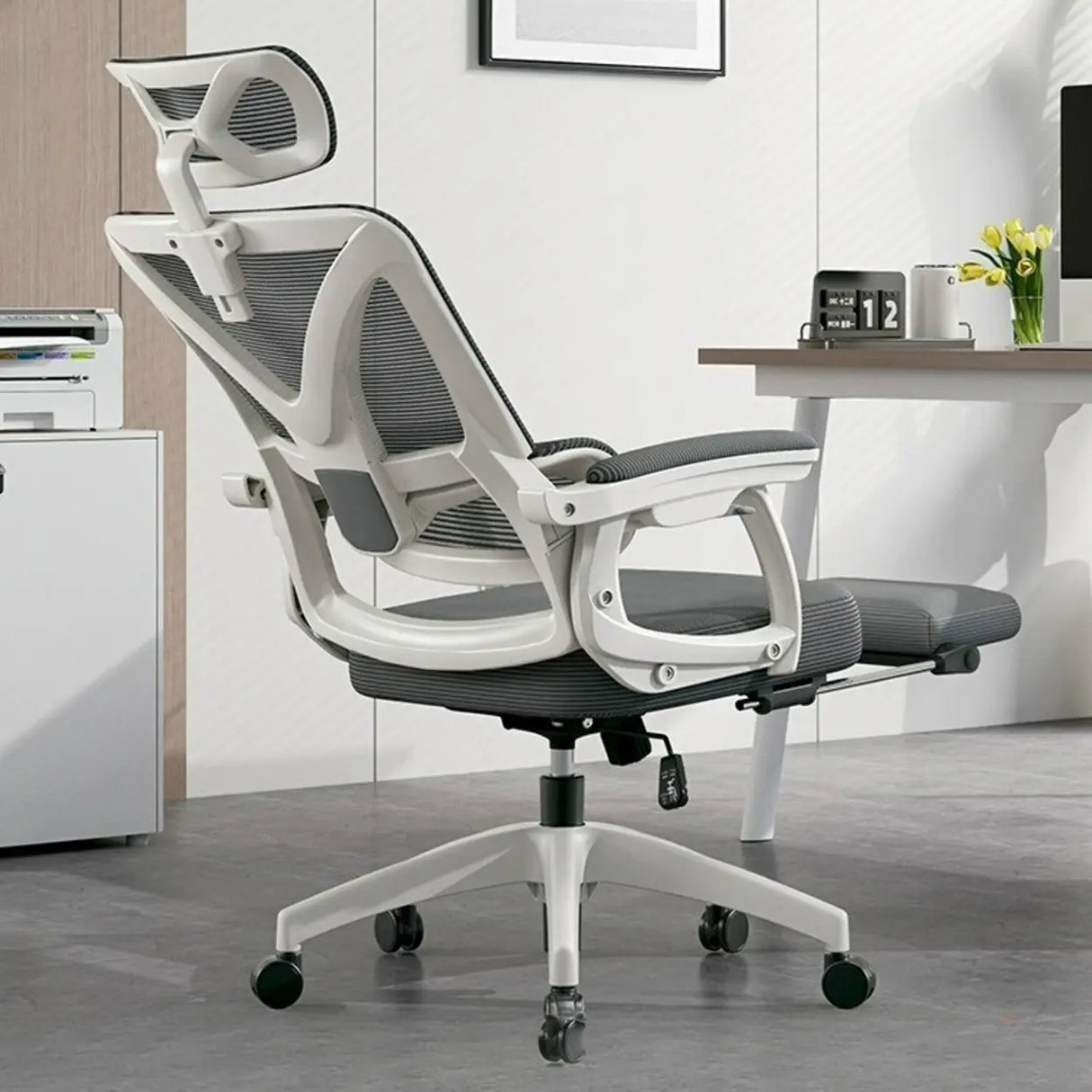 Contemporary Ergonomic Home Swivel White Mesh Office Chair Image - 1