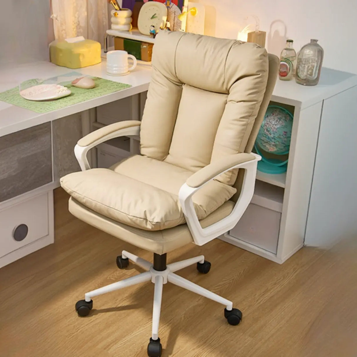 Contemporary Khaki Saddle Leather Adjustable Office Chair Image - 5