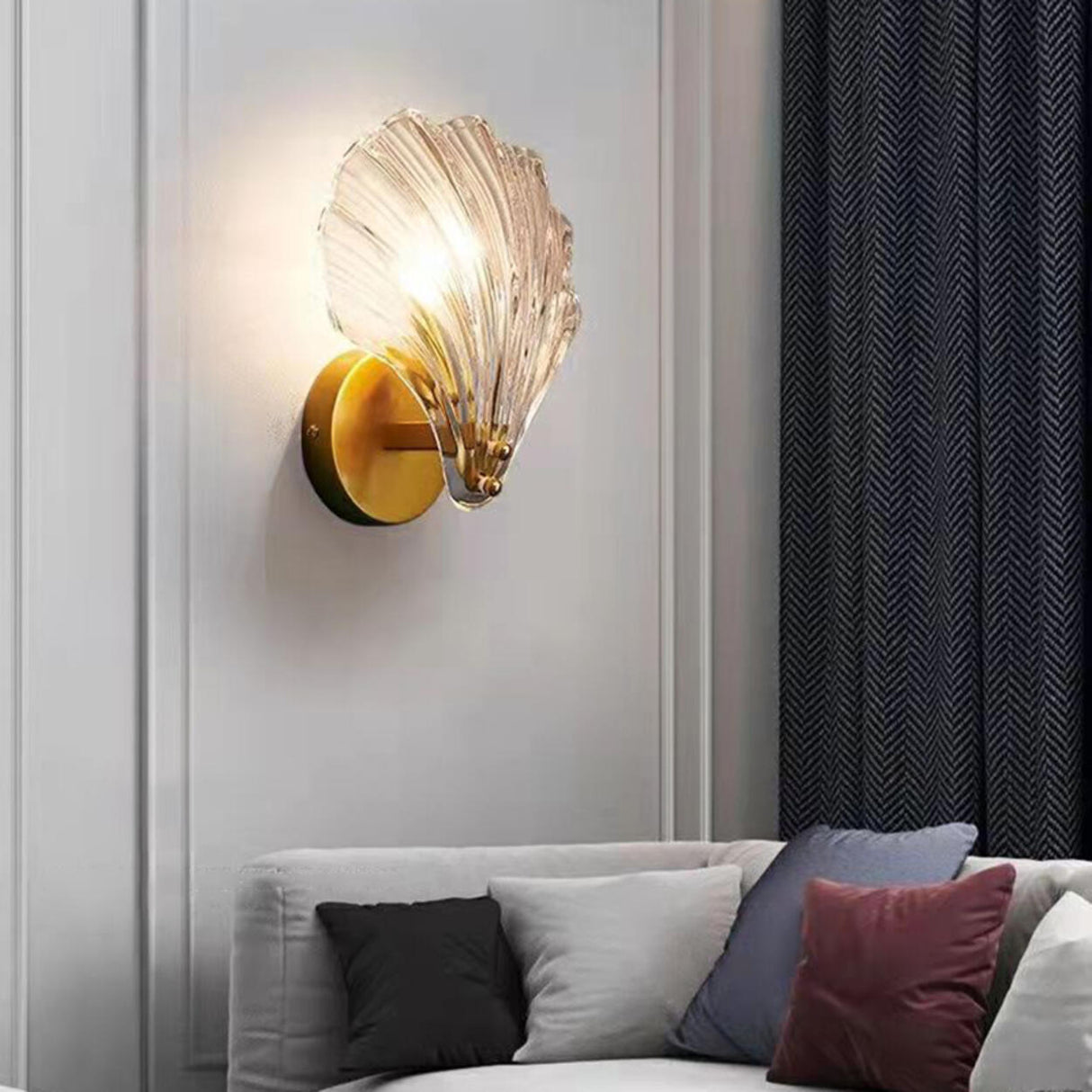 Elegant Gold Seashell Glass Vanity Wall Light Image - 13