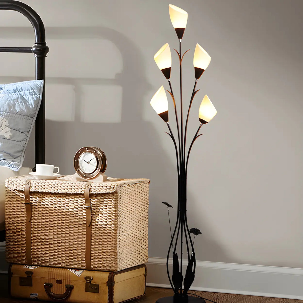 Elegant Tulip-Inspired Multi-Head Metal Floor Lamp Image - 3
