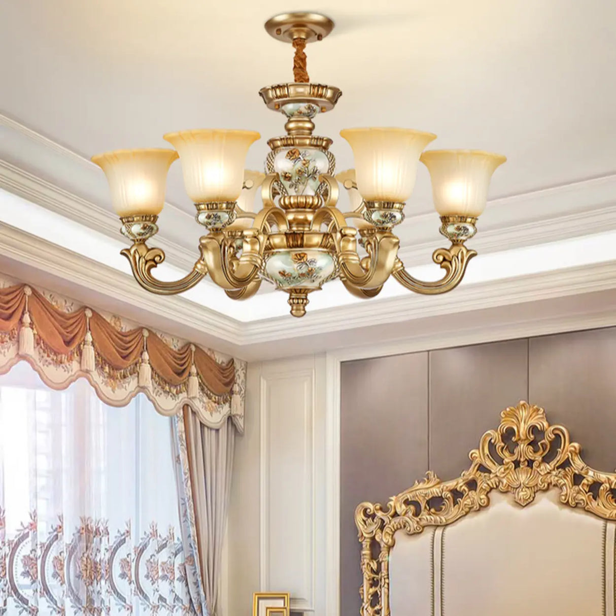 Elegant Vintage Floral Chandelier for Living Room Decor Image - 3