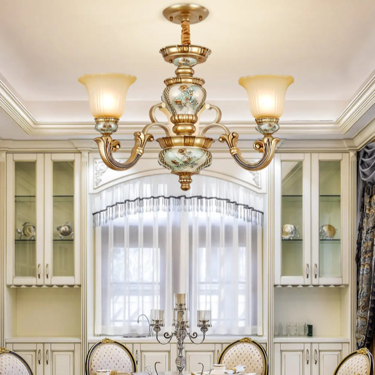 Elegant Vintage Floral Chandelier for Living Room Decor Image - 7