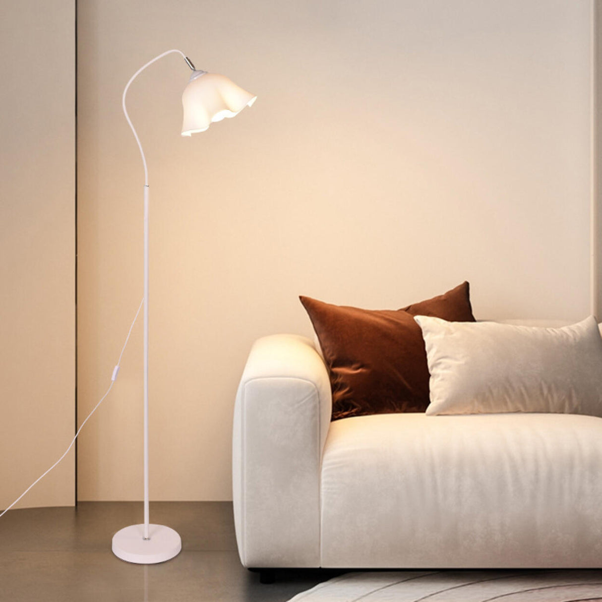 Elegant White Flower-Shaped Living Room Floor Lamp Image - 3
