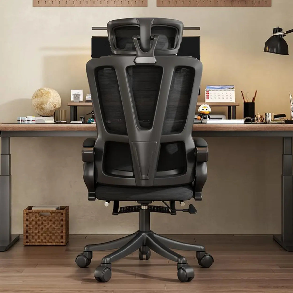 Ergonomic Black Adjustable Mesh Reclining Office Chair Image - 4