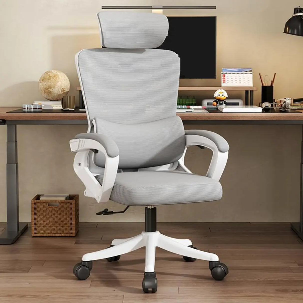 Ergonomic Black Adjustable Mesh Reclining Office Chair Image - 5