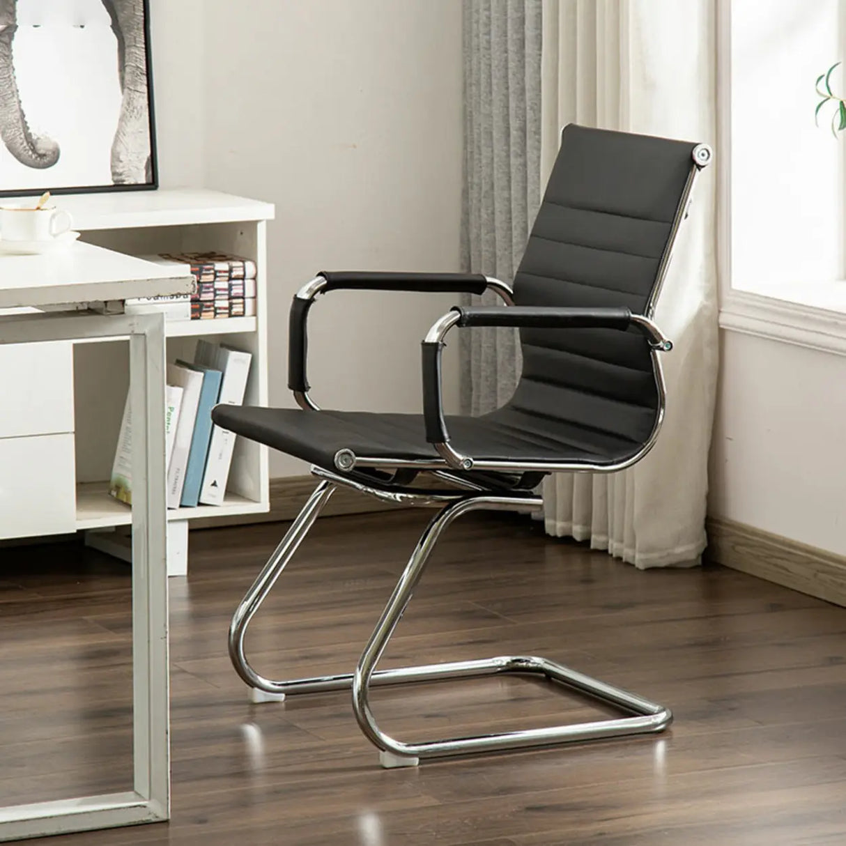 Ergonomic High-Back Black Mesh Leather Office Chair Image - 16