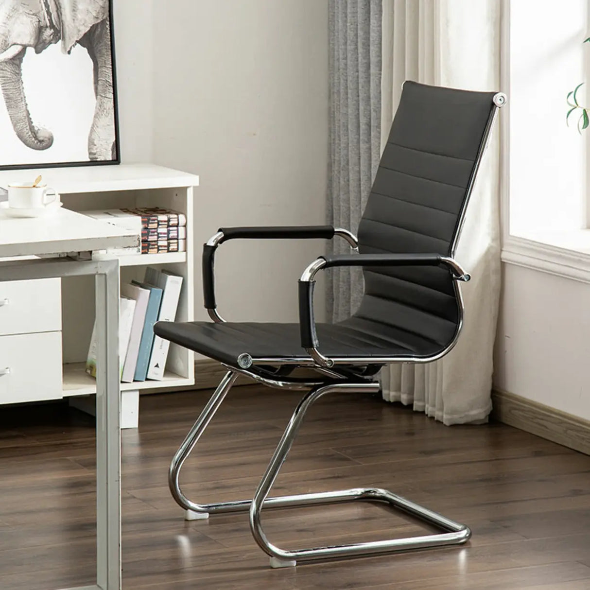 Ergonomic High-Back Black Mesh Leather Office Chair Image - 17
