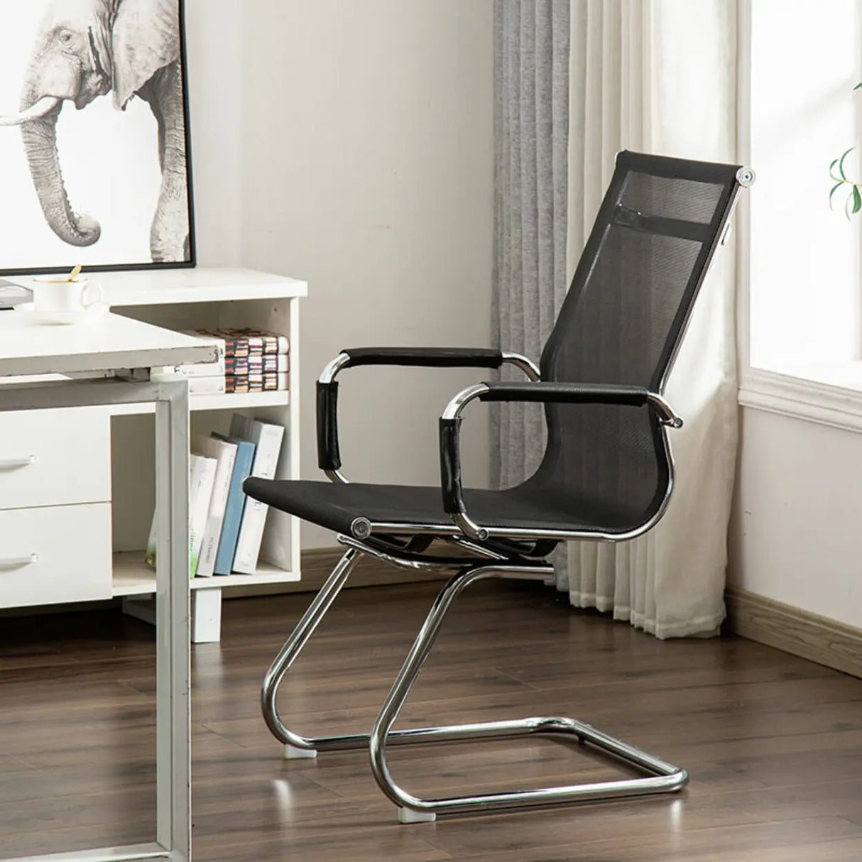 Ergonomic High-Back Black Mesh Leather Office Chair Image - 7