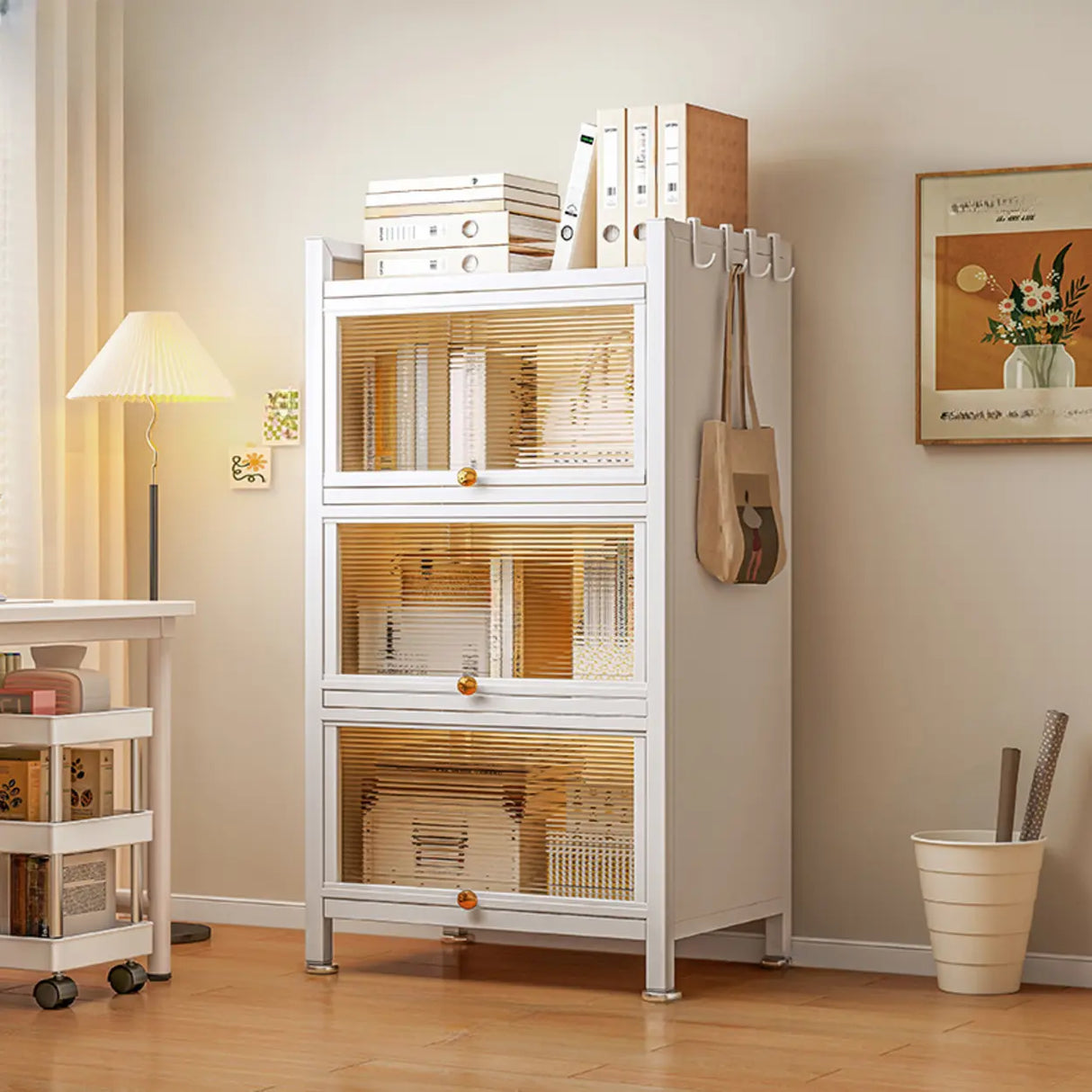 Fashion Steel Closed Rectangular Clear Door Bookcase Image - 6