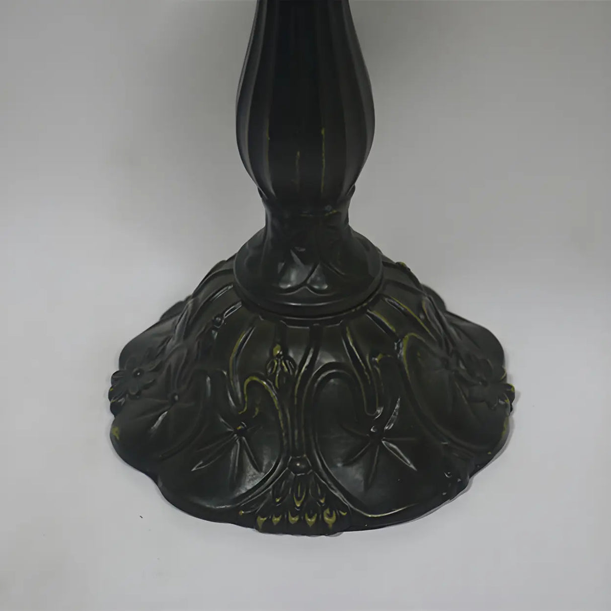 Fashion Tiffany Glass Shade Dragonfly Decor Table Lamp Image - 10